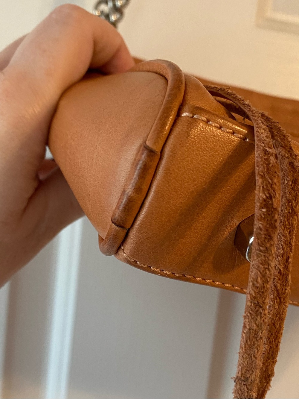 Rebecca Minkoff Tan Leather Shoulder Bag with Chain Strap - Picture 3 of 12